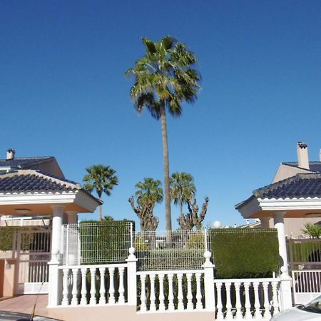 Gran Alicante Bungalow In Beach Resort Puerto Marino Bagian luar foto