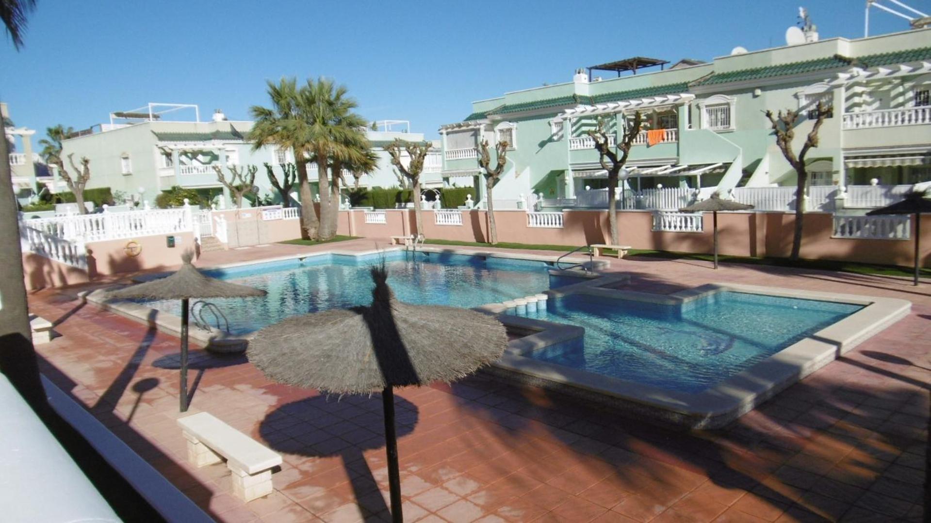 Gran Alicante Bungalow In Beach Resort Puerto Marino Bagian luar foto