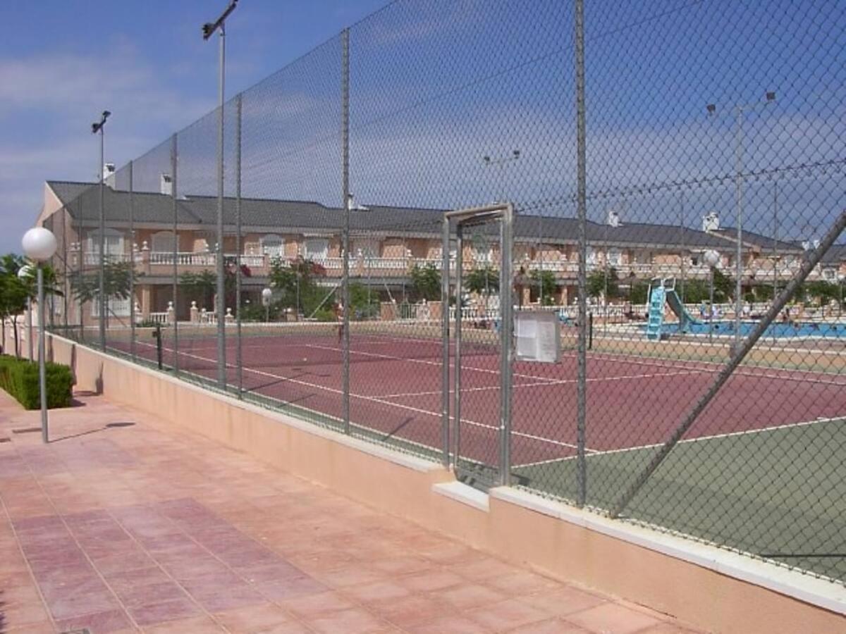 Gran Alicante Bungalow In Beach Resort Puerto Marino Bagian luar foto